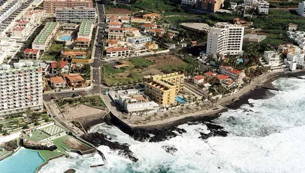 Arenisco Beach
