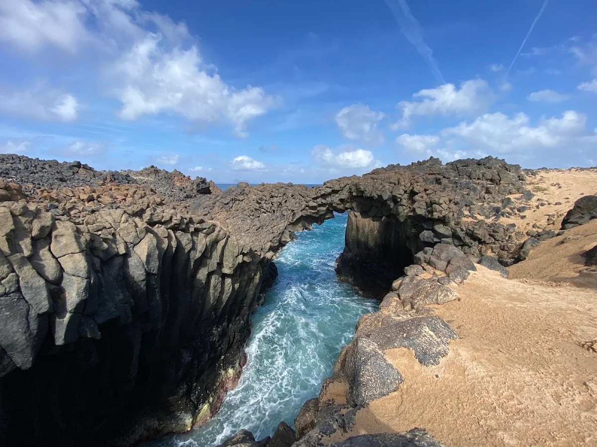 Los Arcos de los Caletones