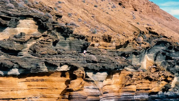 Monumento Natural de Montaña Amarilla