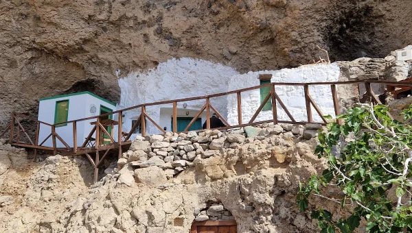 Cuevas de Acusa Seca