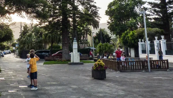 Plaza De La Junta Suprema - Plaza De Los Bolos