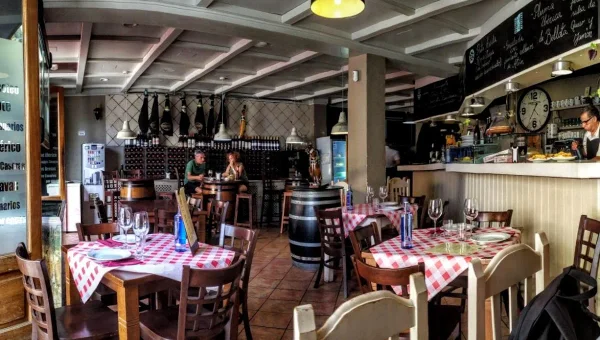 Restaurante -Tasca Tapias