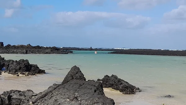 Punta Escamas Beach (Los Caletones)
