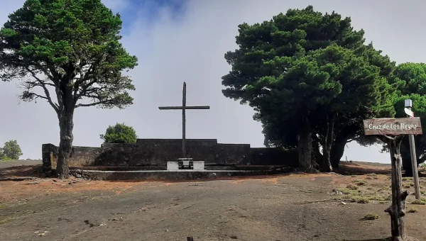 Cruz de Los Reyes