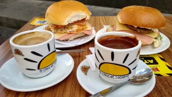 Hamburgueseria Pizzeria Capricho