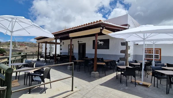 Bodegon Hipico