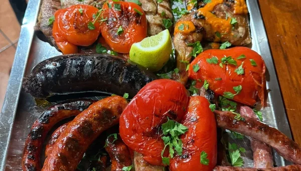 GUACHINCHE ASADOR LLANITO PERERA