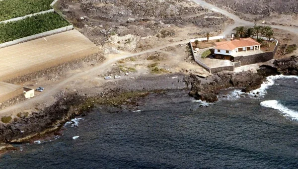 Callao Chico Beach