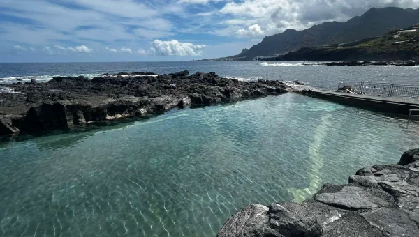 Piscina natural de Jóver