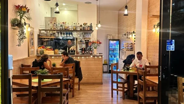 El Faro Bar Cafeteria