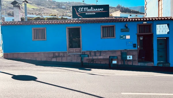 Bodegón El Medianero