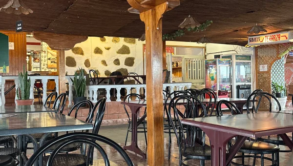 Restaurante La Casa De Ellos
