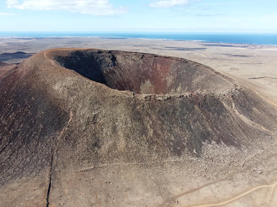 Calderón Hondo Volcano