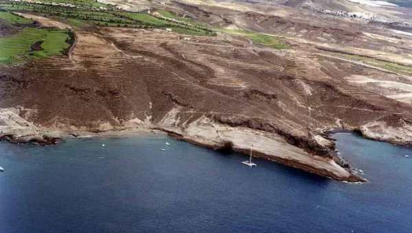 Diego Hernández Beach