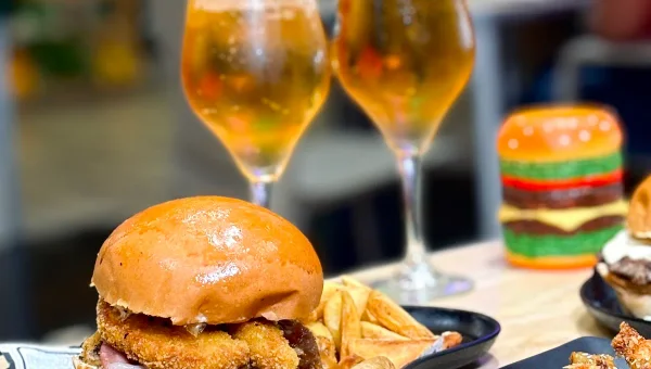 Garage Burgers | NIVARIA