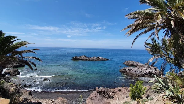 Baja Larga Beach