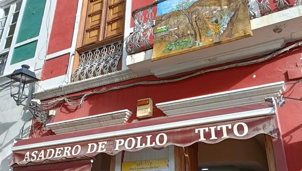 Asadero de pollos Tito