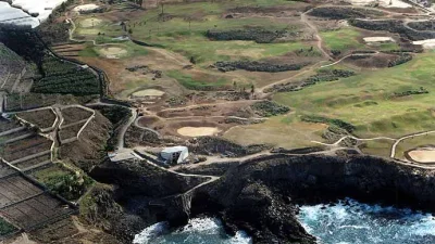 Los Barqueros Beach