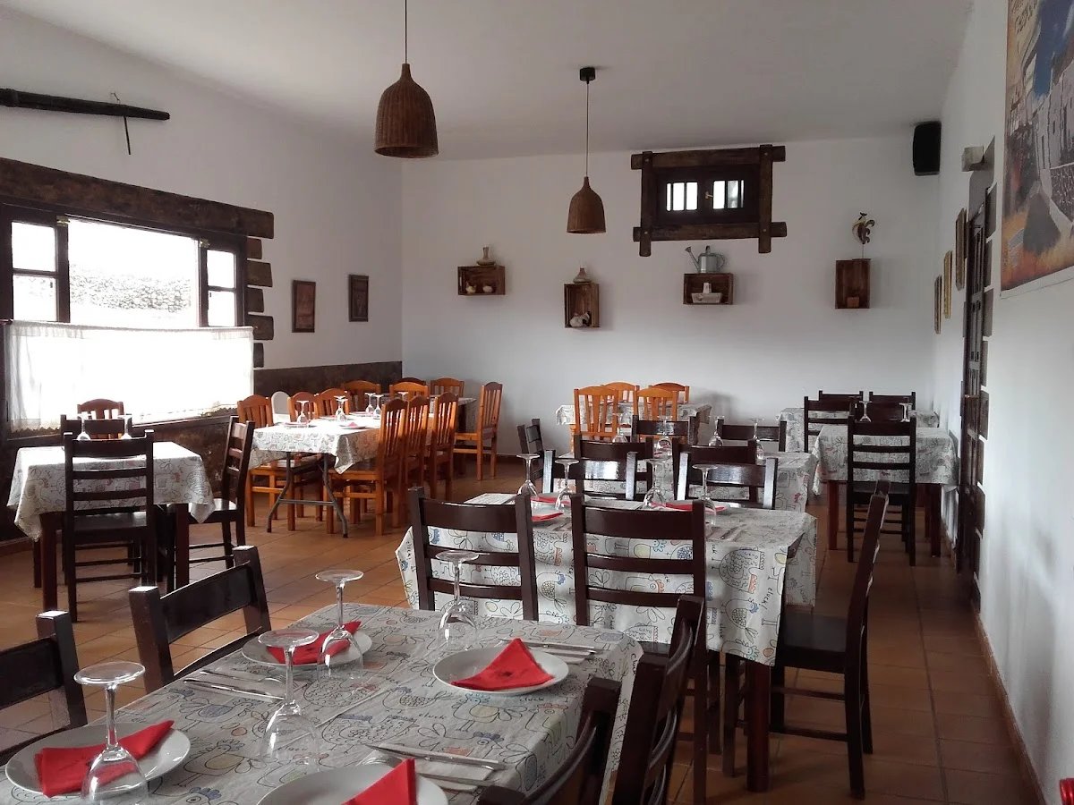 Grill-Asador Volcan de La Corona