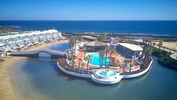 Restaurant HD Beach Resort