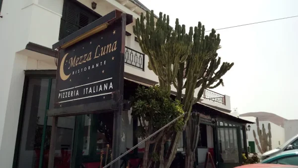 Restaurante Mezzaluna
